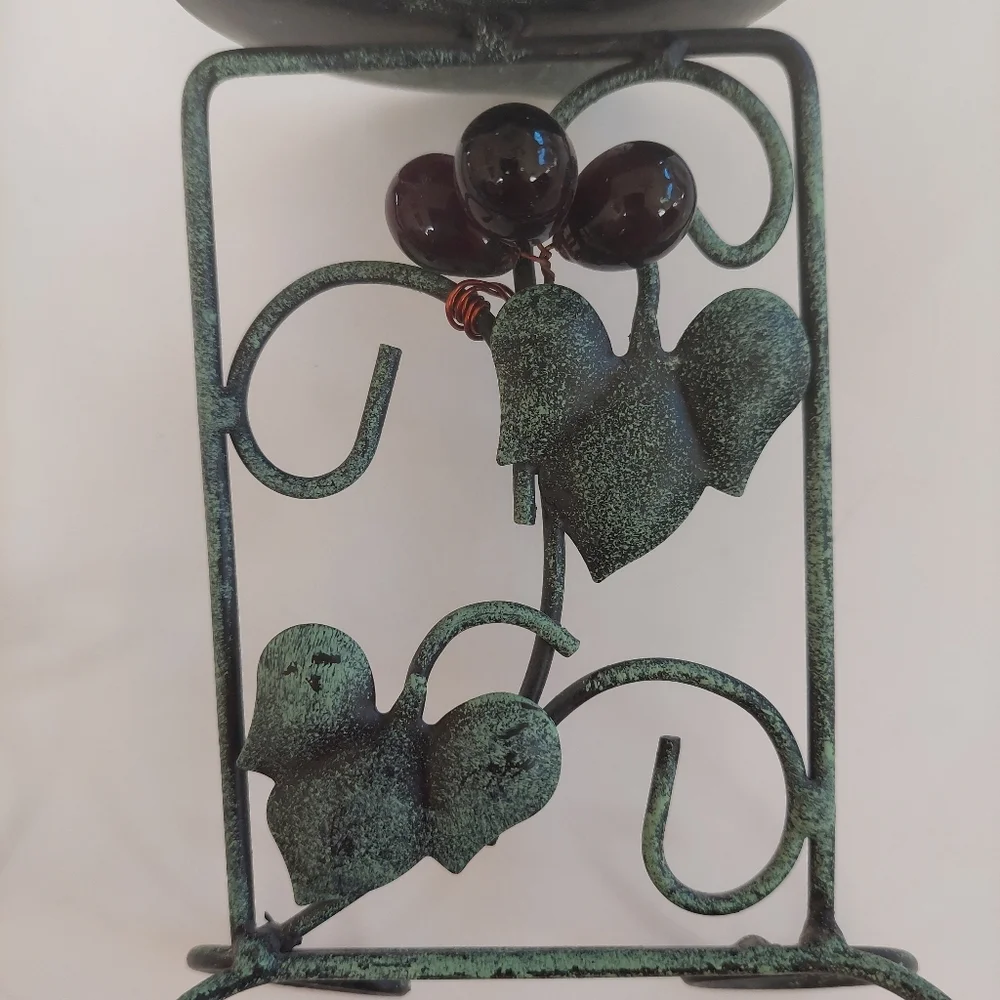 ✨️LiteTyme 2 piece grape candleholder set